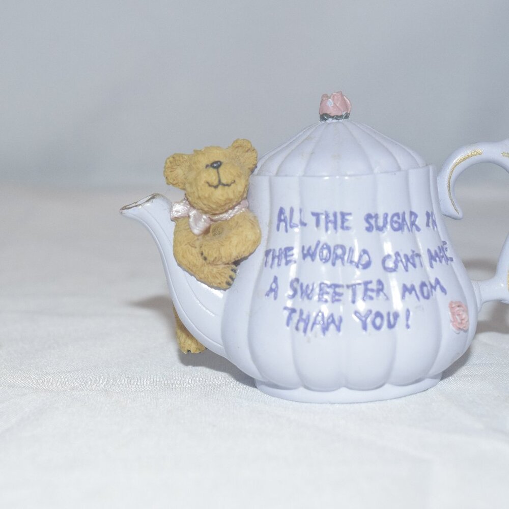 Vintage Sweety TBC 2006 miniature teapot figurine